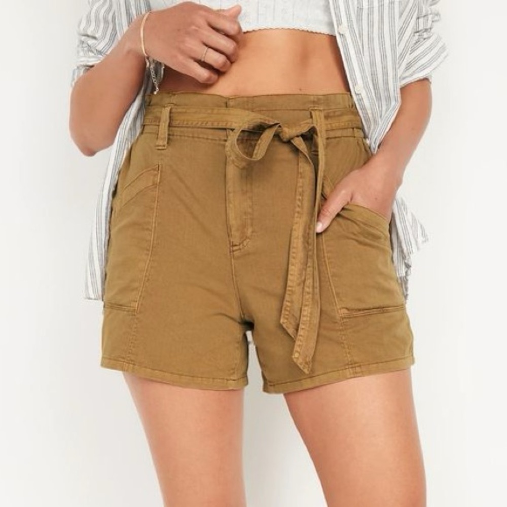 Old Navy high waisted workwear shorts